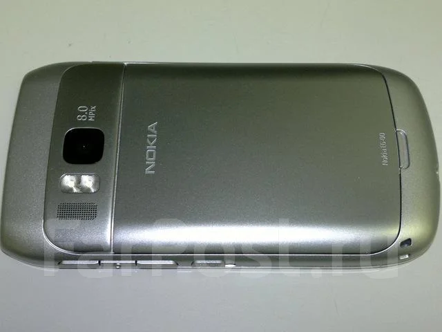 Nokia E6 ����