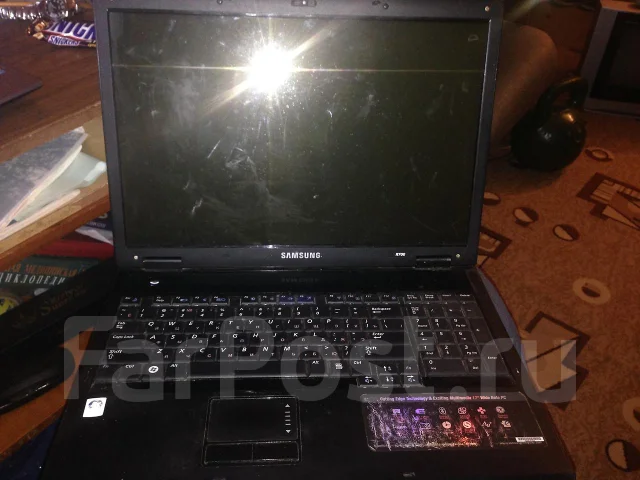 Samsung R700. WiFi: 1, Bluetooth: 1 ����