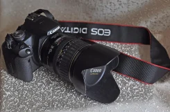 Canon EOS 500D Body. 15 - 19.9 ��