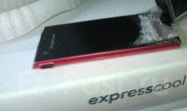 Sony Ericsson Xperia ray. �/� ����