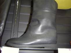 Полусапоги. 35