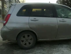 Suzuki Liana ����