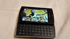 Sony Ericsson Xperia mini Pro. �/� ����