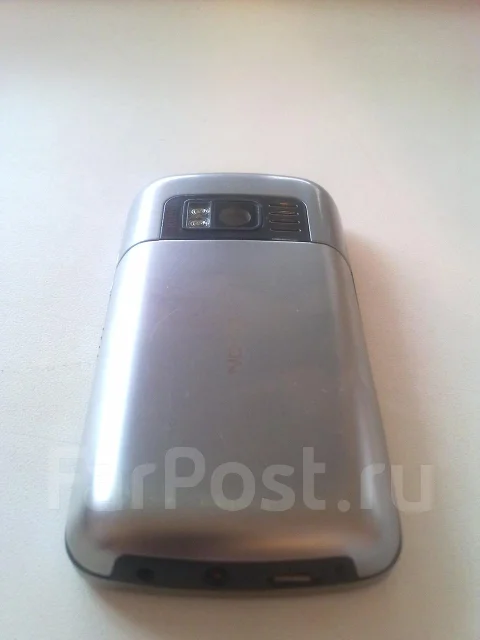 Nokia C6-01. �/� ����