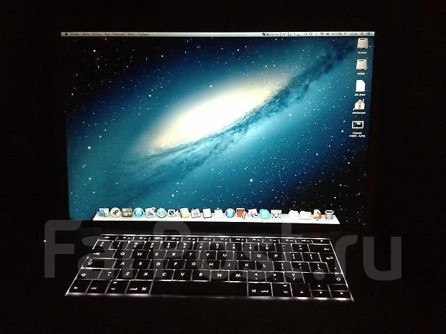 Apple MacBook Pro 17. 2,5����, ��� 4 ��, ���� 500���, WiFi: 1, Bluetooth: 1 ����