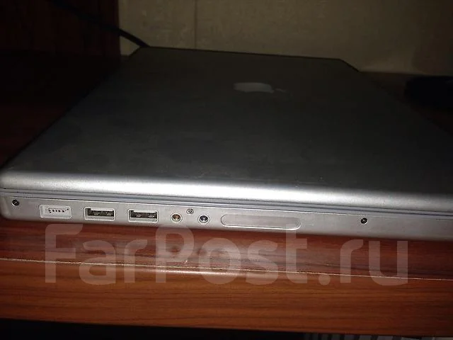 Apple MacBook Pro 17. 2,5����, ��� 4 ��, ���� 500���, WiFi: 1, Bluetooth: 1 ����