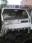 Кабина. Nissan Atlas, R4F23 Двигатель QD32