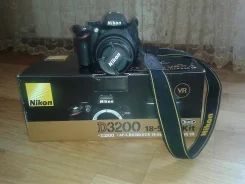 Nikon D3200 Kit. 20 � ����� �� ����