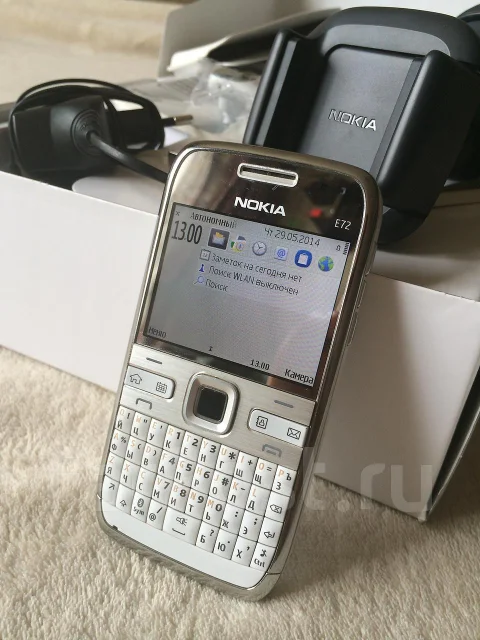 Nokia E72. ����� ����