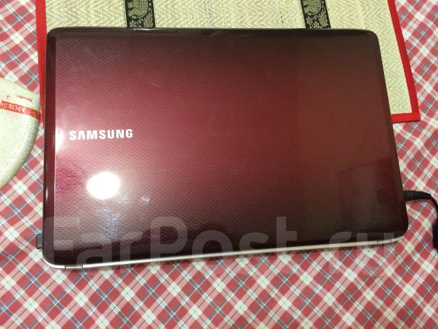 Samsung R530. ��� 3072 ��, ���� 250���, WiFi: 1 ����
