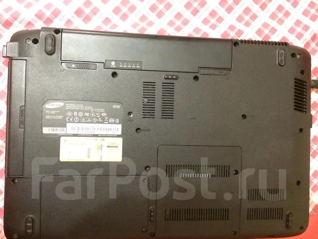 Samsung R530. ��� 3072 ��, ���� 250���, WiFi: 1 ����