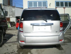 Toyota Corolla Rumion. NZE151, 1NZ ����