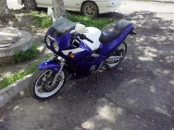 Suzuki GSX-R 250 ����