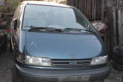 Toyota Previa ����