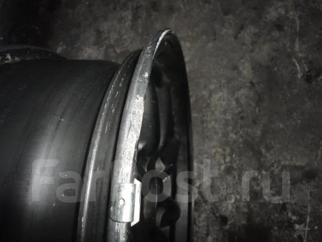 Black Racing. 6.5x15", 4x114.3, ET25 ����