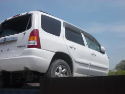 Mazda Tribute ����