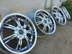 Avarus. 8.5/9.5x19", 5x120.00, 5x120.00, ET15/20 ����