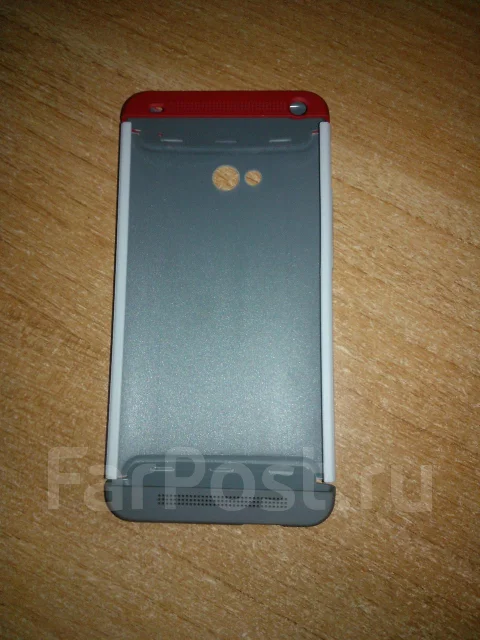 HTC One ����