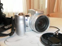 Sony Cyber-shot DSC-H9. 8 - 8.9 ��, ���: 14� � ����� ����