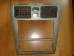 Консоль центральная. Toyota Caldina, ST215, AT211G, ST210G, CT216G, ST215W, AT211, ST215G, CT216, ST210 Двигатели: 7AFE, 3SGTE, 3CTE, 3SGE, 3SFE