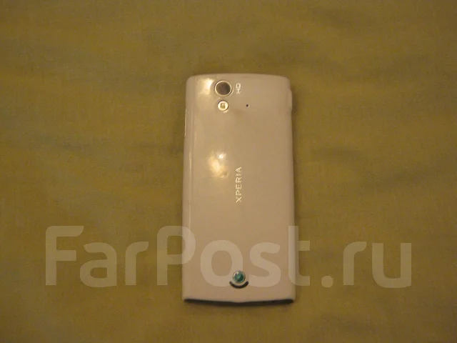 Sony Ericsson Xperia ray. �/� ����