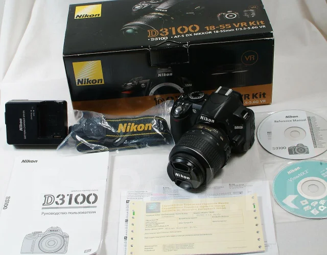 Nikon D3100 Kit ����