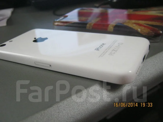 Apple iPhone 5c 16Gb ����