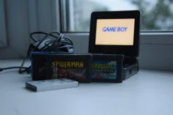 Nintendo Game Boy Advance SP ����