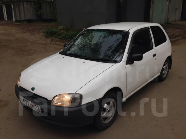 Toyota Starlet. ��������, ��������, 1.3, ������ ����