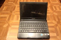 Samsung N102. 1,6����, WiFi, Bluetooth ����