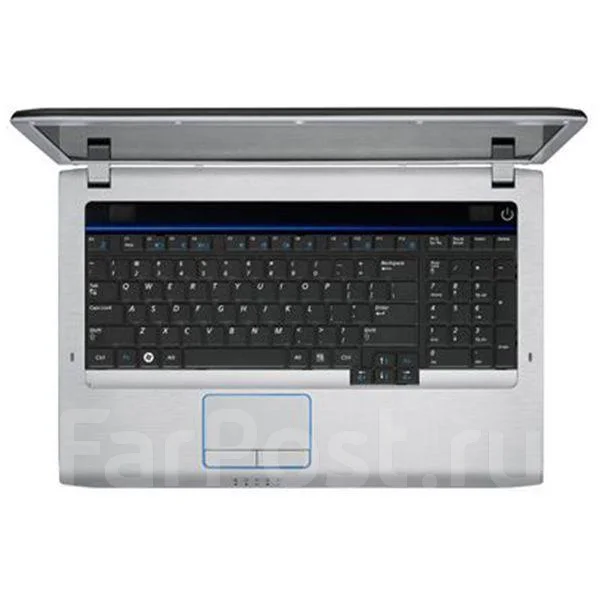 Samsung R730. 2,3����, ��� 3072 ��, ���� 320���, WiFi: 1, Bluetooth: 1, ����������� �� 5��. ����