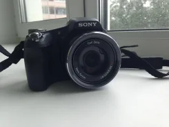 Sony Cyber-shot DSC-HX100V. 15 - 19.9 ��, ���: 14� � �����