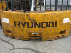 Накладка на колесный диск. Hyundai 1300 Hyundai Robex