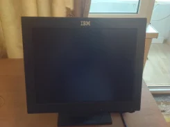 IBM. 15" (38 ��), ���������� LCD (��)