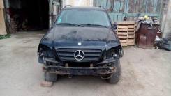 Mercedes-Benz ML-Class. 163
