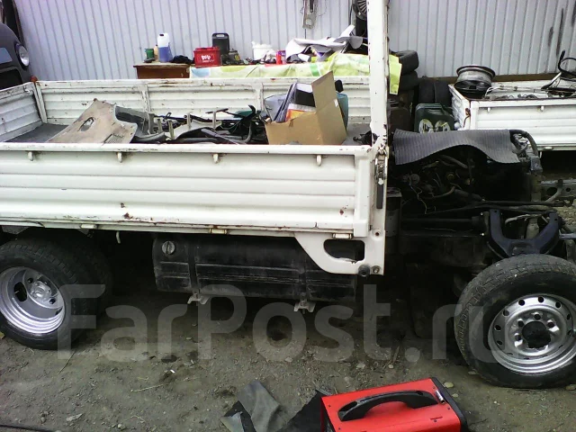 Mazda Bongo. 8, RFR2 ����