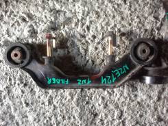 Подушка моста. Toyota Corolla Fielder, NZE124G Двигатель 1NZFE