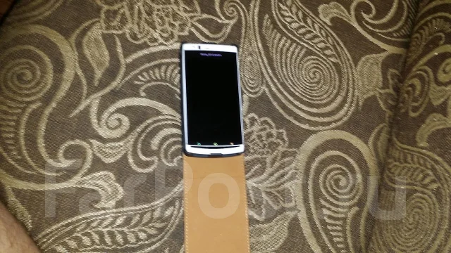 Sony Ericsson Xperia arc S. �/� ����