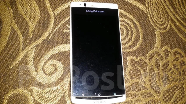 Sony Ericsson Xperia arc S. �/� ����