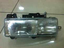 Фара. Isuzu Forward Isuzu Elf