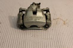 Суппорт тормозной. Toyota Camry, ASV50 Двигатели: 1AZFE, 1AZ