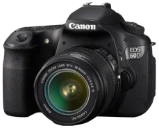 Canon EOS 60D Kit. 15 - 19.9 ��