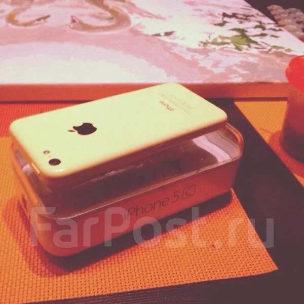 Apple iPhone 5c 32Gb ����