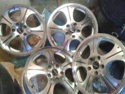 Vossen. 7.0x17, 5x114.30, ET52, ЦО 71,0 мм.