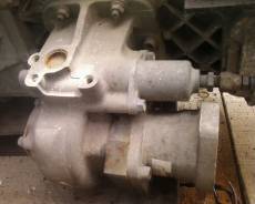 Коробка отбора мощности. Isuzu Forward, FRR90 Двигатель 4HK1