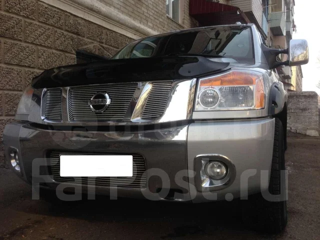 Nissan Titan ����