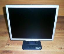 Acer. 17" (43 см), технология LCD (ЖК)