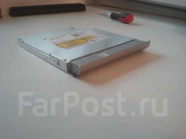 Dell Inspiron. WiFi: 1, Bluetooth: 1 ����