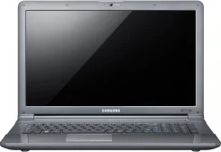Samsung RC710. 2,6����, ��� 4 ��, ���� 500���, WiFi: 1, Bluetooth: 1, ����������� �� 3��. ����