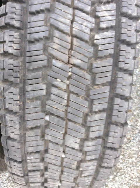 Yokohama SY107. �����������, 2005 ���, �/�, ����� 20 % ����